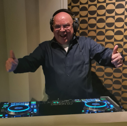 Disco DJ John Valk